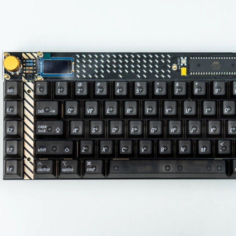 Lele76Y2K Bare Board Mechanica - Esports Gaming Industry recension och pris